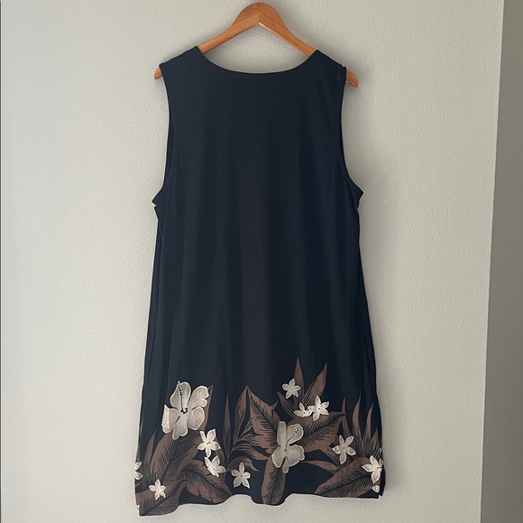 Lands' End Women's Black Floral Palm Jersey Sleeveless Dress/Swim Cover Up - 1X - Picture 3 of 4